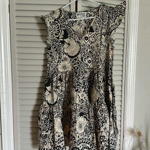 Brand new with out tags. Size small summer dress